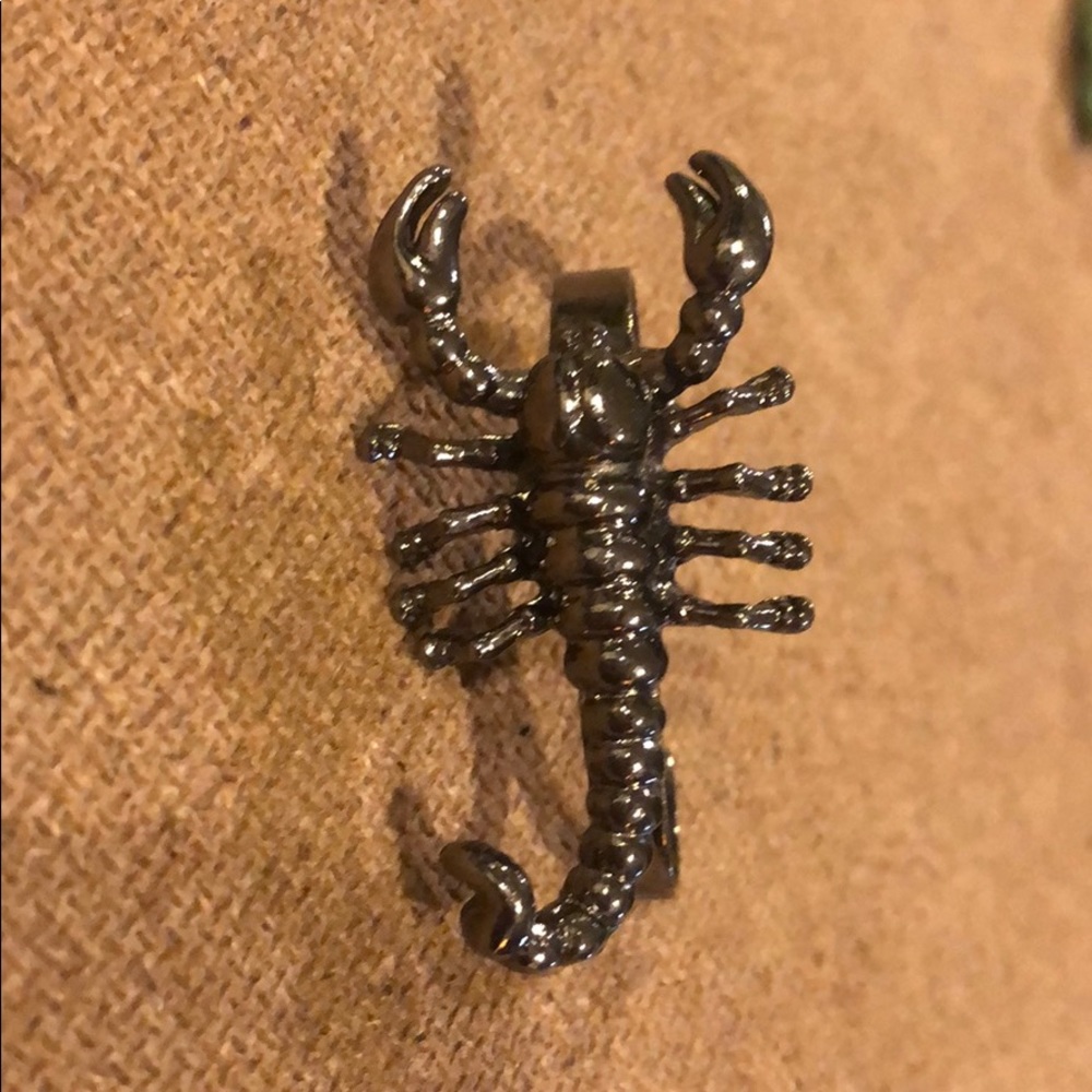 Scorpion Double Ring